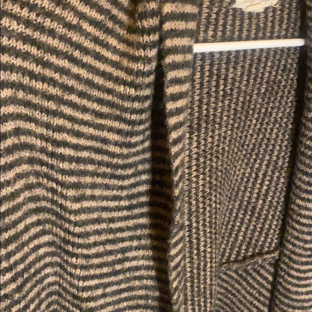Striped sweater. - Picture 3 of 4